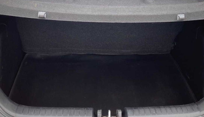 2019 Hyundai VENUE S 1.0 TURBO DCT, Petrol, Automatic, 37,535 km, Boot Inside