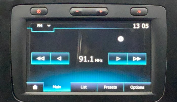 2019 Renault Kwid RXT 1.0 (O), Petrol, Manual, 50,771 km, Infotainment System