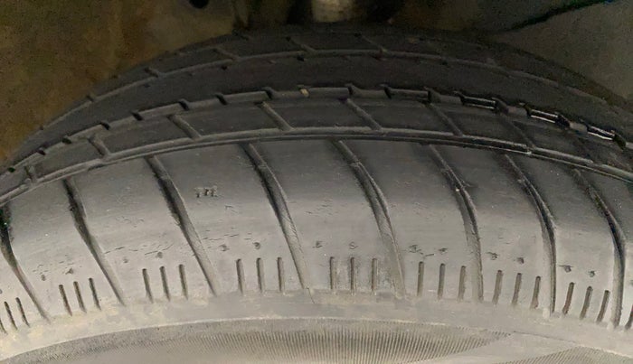 2019 Honda Amaze 1.2L I-VTEC S, Petrol, Manual, 74,105 km, Right Front Tyre Tread
