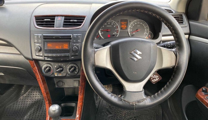 2016 Maruti Swift VXI, Petrol, Manual, 69,944 km, Steering Wheel Close Up