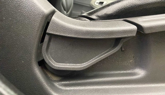 2021 Hyundai GRAND I10 NIOS SPORTZ 1.2 KAPPA VTVT CNG, CNG, Manual, 56,652 km, Driver Side Adjustment Panel