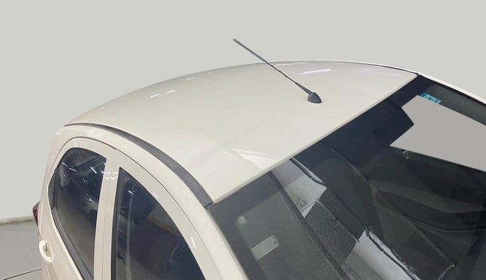 2022 Tata Tiago XT (O) PETROL, Petrol, Manual, 18,804 km, Roof