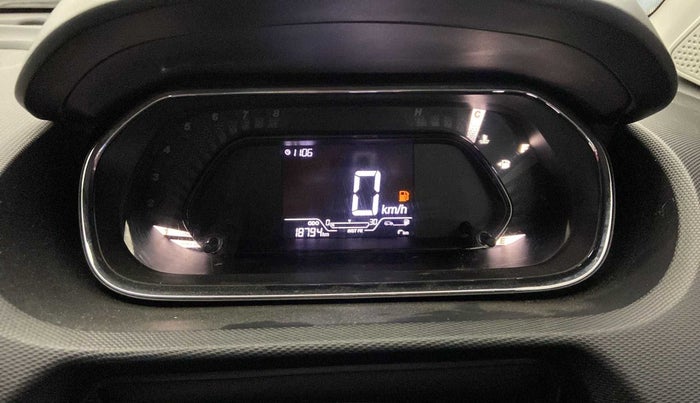 2022 Tata Tiago XT (O) PETROL, Petrol, Manual, 18,804 km, Odometer Image