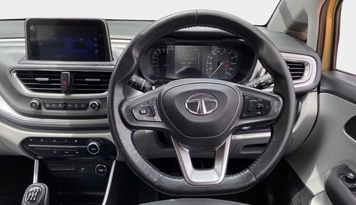 2020 Tata ALTROZ XZ PETROL, Petrol, Manual, 45,600 km, Steering Wheel Close Up
