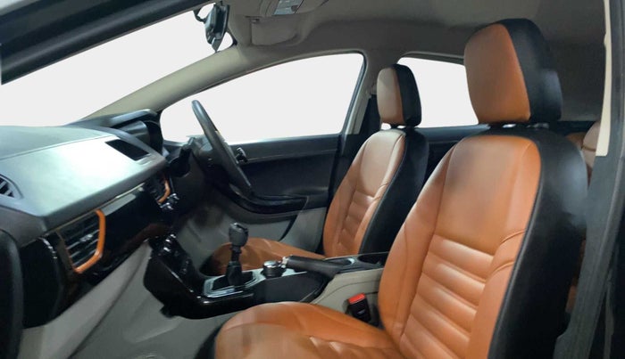2019 Tata NEXON KRAZ MT PETROL, Petrol, Manual, 64,517 km, Right Side Front Door Cabin