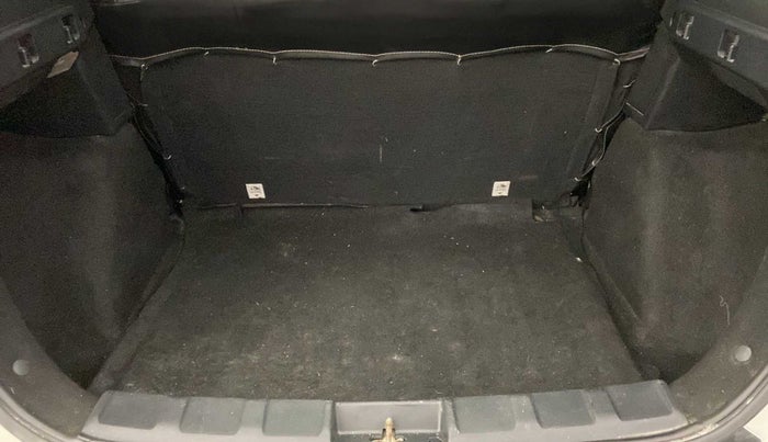 2020 Tata NEXON XM SUNROOF DIESEL, Diesel, Manual, 52,276 km, Boot Inside