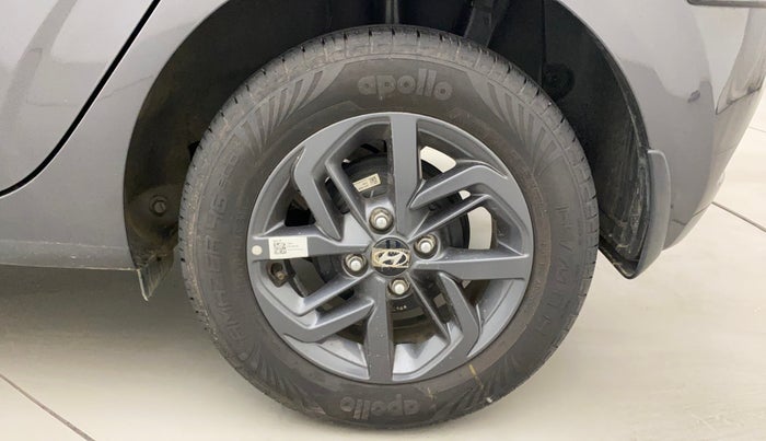 2022 Hyundai GRAND I10 NIOS SPORTZ AMT 1.2 KAPPA VTVT, Petrol, Automatic, 8,352 km, Left Rear Wheel