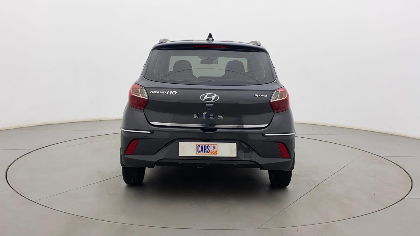 2022 Hyundai GRAND I10 NIOS SPORTZ AMT 1.2 KAPPA VTVT, Petrol, Automatic, 8,352 km, Back/Rear
