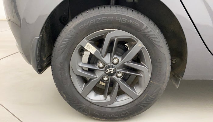 2022 Hyundai GRAND I10 NIOS SPORTZ AMT 1.2 KAPPA VTVT, Petrol, Automatic, 8,352 km, Right Rear Wheel