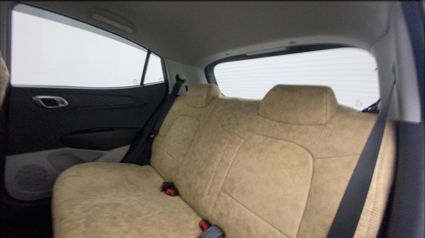 2022 Hyundai GRAND I10 NIOS SPORTZ AMT 1.2 KAPPA VTVT, Petrol, Automatic, 8,352 km, Right Side Rear Door Cabin