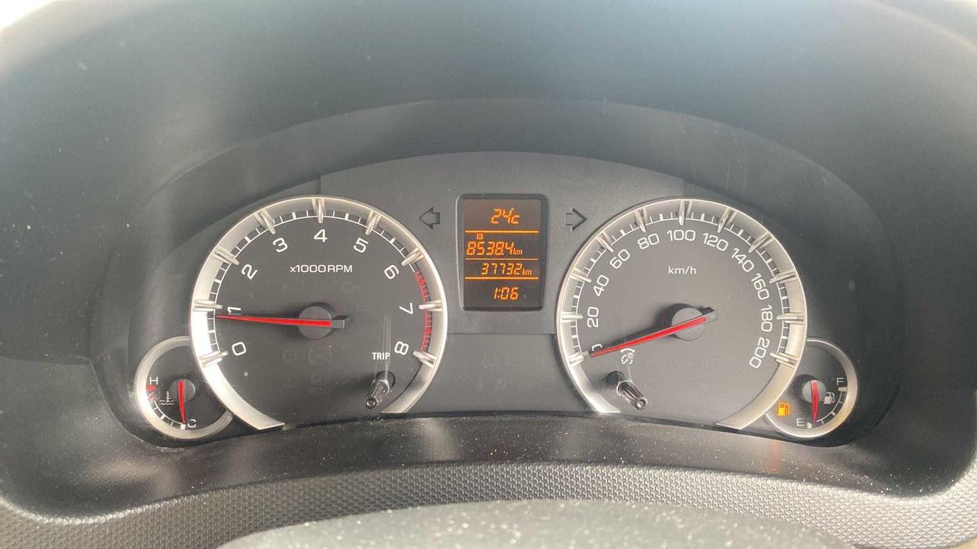 2015 Maruti Swift Dzire ZXI, Petrol, Manual, 37,712 km, Odometer Image