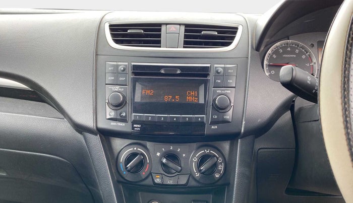 2017 Maruti Swift VXI O, Petrol, Manual, 81,391 km, Air Conditioner