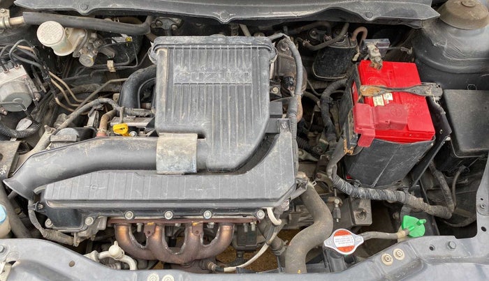 2017 Maruti Swift VXI O, Petrol, Manual, 81,391 km, Open Bonet