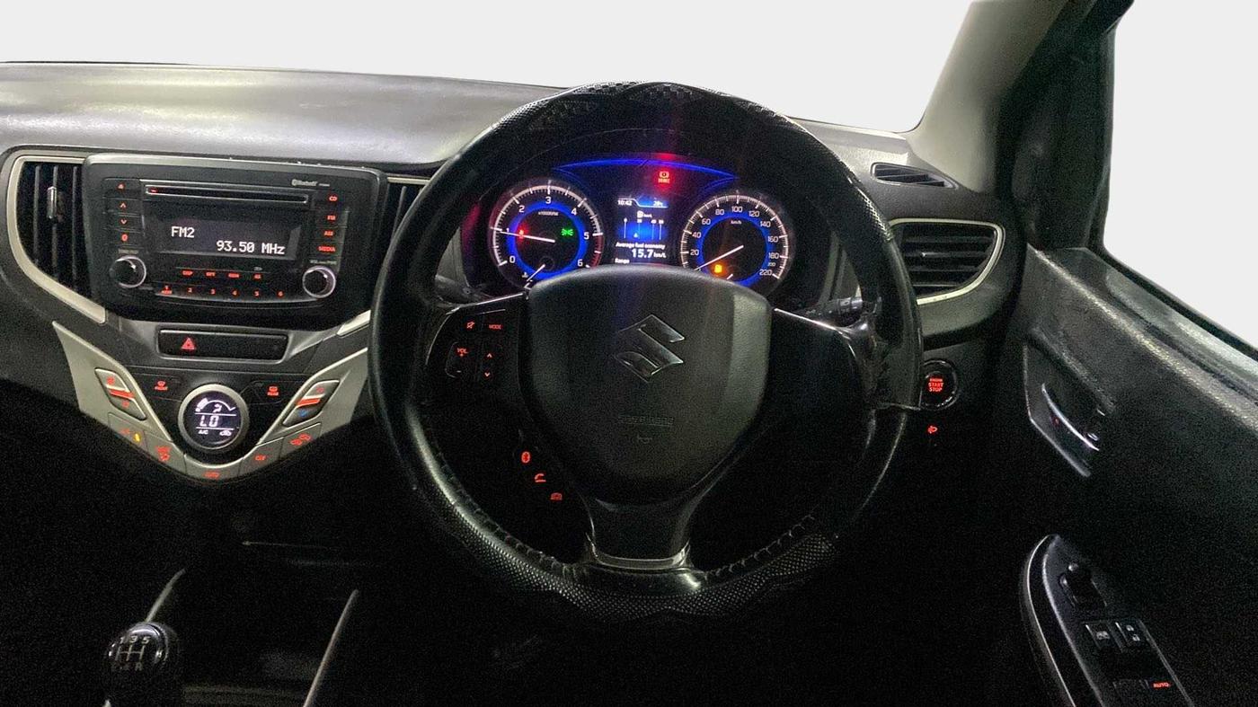 2017 Maruti Baleno ZETA DIESEL 1.3, Diesel, Manual, 1,07,730 km, Steering Wheel Close Up