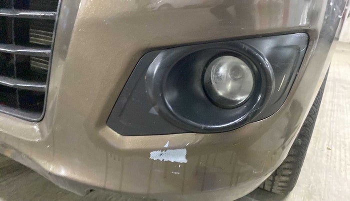 2017 Maruti Wagon R 1.0 VXI, Petrol, Manual, 19,120 km, Left fog light - Not working