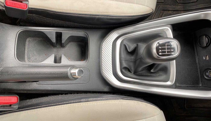 2022 KIA SONET HTX ANNIVERSARY EDITION 1.0 IMT, Petrol, Manual, 21,993 km, Gear Lever