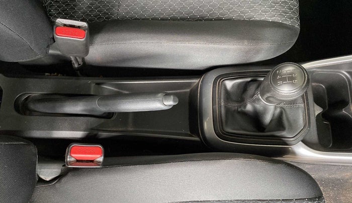 2022 Maruti IGNIS SIGMA 1.2, Petrol, Manual, 14,841 km, Gear Lever