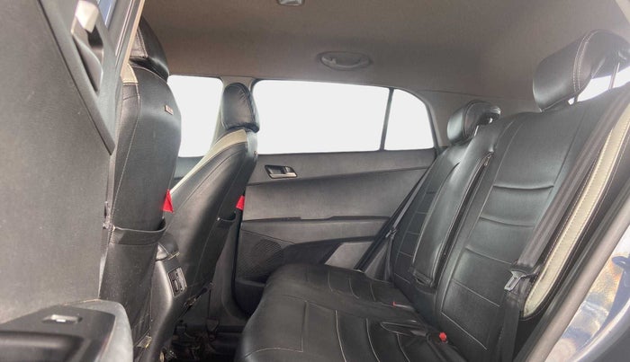 2015 Hyundai Creta SX PLUS 1.6 PETROL, Petrol, Manual, 90,180 km, Right Side Rear Door Cabin