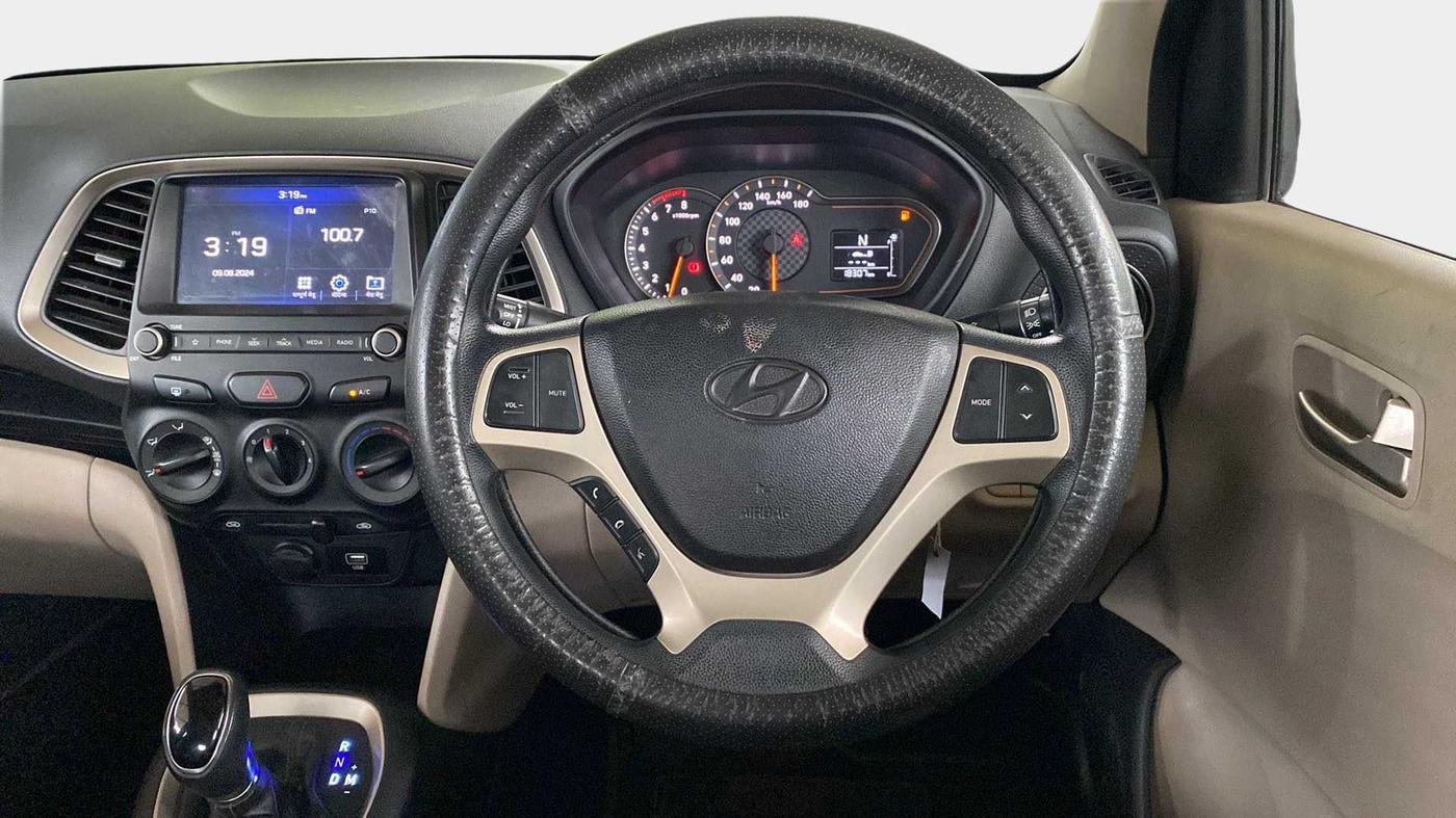 2019 Hyundai NEW SANTRO SPORTZ AMT, Petrol, Automatic, 18,416 km, Steering Wheel Close Up