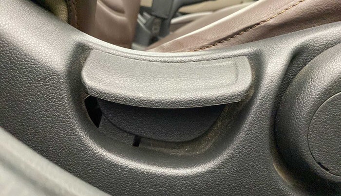 2020 Hyundai Verna SX 1.5 CRDI, Diesel, Manual, 50,045 km, Driver Side Adjustment Panel