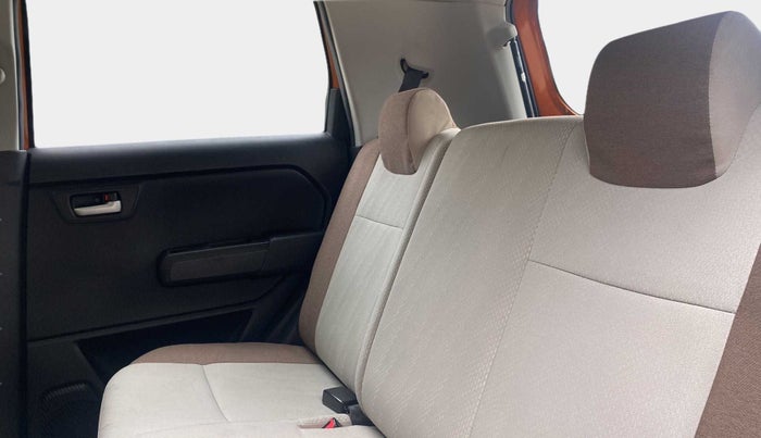 2019 Maruti New Wagon-R ZXI 1.2 AMT, Petrol, Automatic, 32,320 km, Right Side Rear Door Cabin