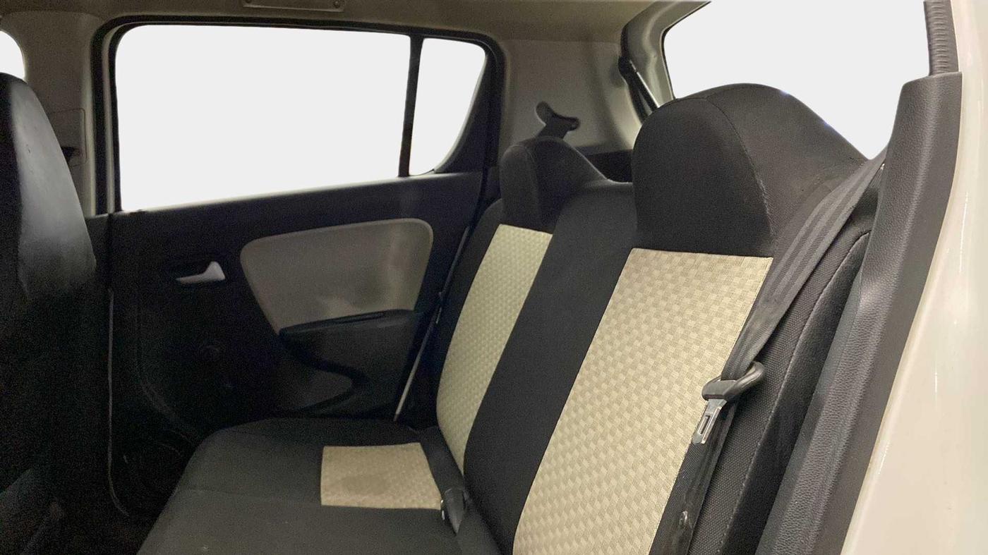 2022 Maruti Alto LXI O, Petrol, Manual, 22,500 km, Right Side Rear Door Cabin