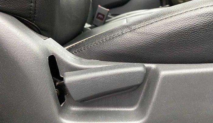 2016 Maruti Alto K10 VXI, Petrol, Manual, 19,201 km, Driver Side Adjustment Panel