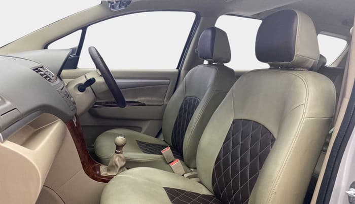 2015 Maruti Ertiga VXI, Petrol, Manual, 64,494 km, Right Side Front Door Cabin