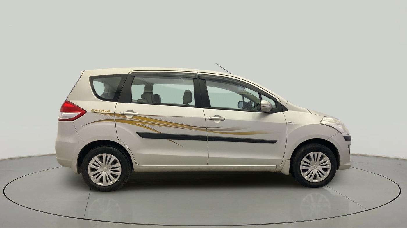 2015 Maruti Ertiga VXI, Petrol, Manual, 64,494 km, Right Side View