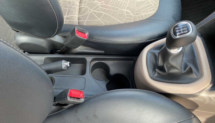 2018 Hyundai Grand i10 SPORTZ 1.2 KAPPA VTVT, Petrol, Manual, 4,893 km, Gear Lever