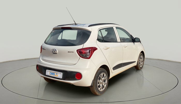 2018 Hyundai Grand i10 SPORTZ 1.2 KAPPA VTVT, Petrol, Manual, 4,893 km, Right Back Diagonal