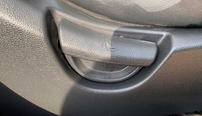 2018 Hyundai Grand i10 SPORTZ 1.2 KAPPA VTVT, Petrol, Manual, 4,893 km, Driver Side Adjustment Panel