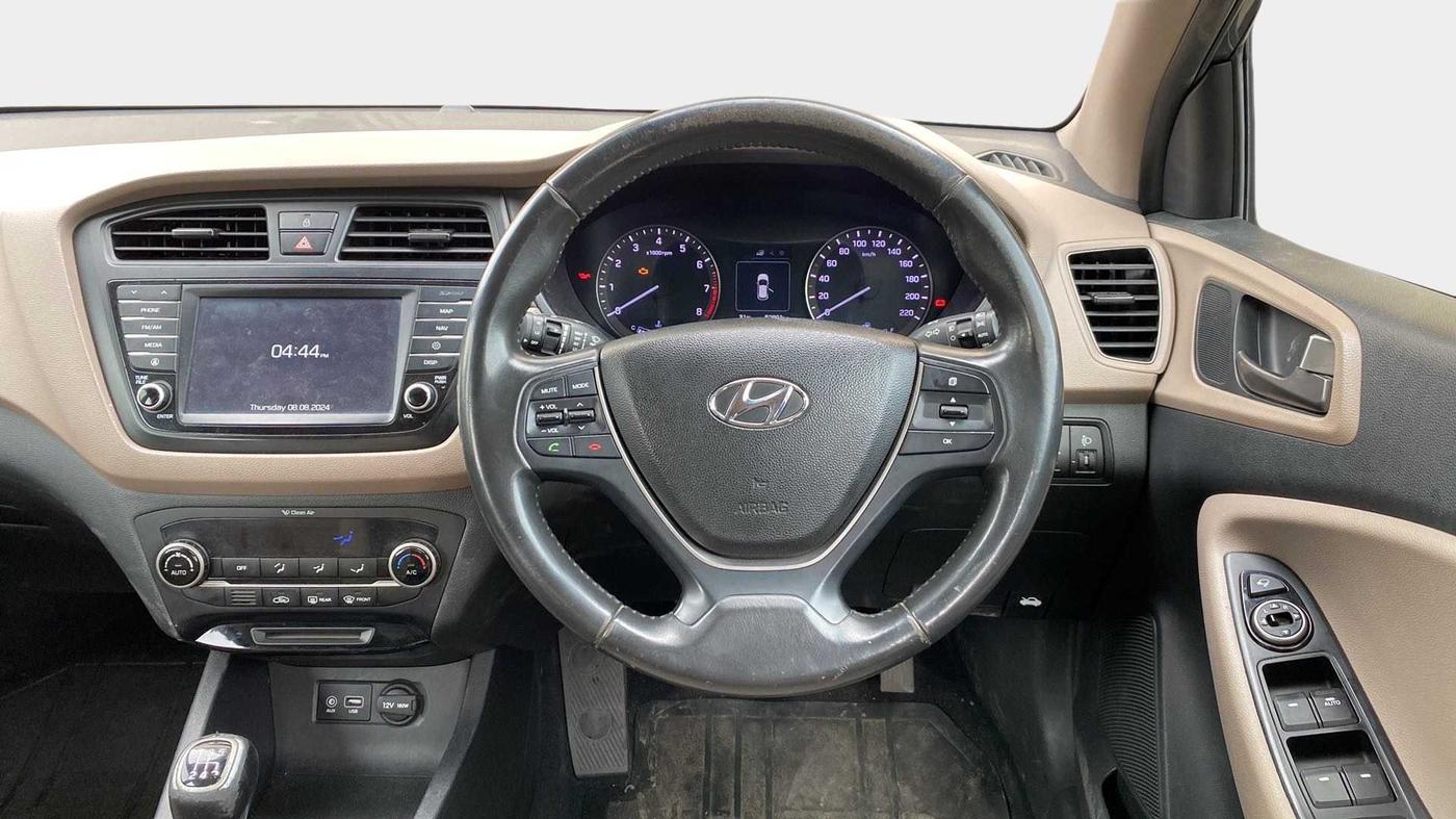 2015 Hyundai Elite i20 ASTA 1.2 (O), Petrol, Manual, 52,779 km, Steering Wheel Close Up