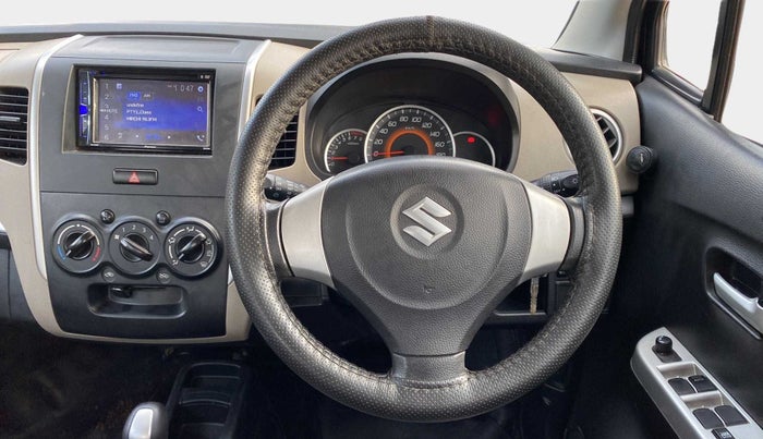 2016 Maruti Wagon R 1.0 VXI AMT, Petrol, Automatic, 21,014 km, Steering Wheel Close Up