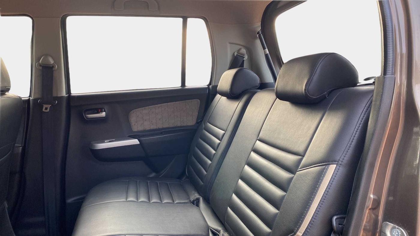 2016 Maruti Wagon R 1.0 VXI AMT, Petrol, Automatic, 21,014 km, Right Side Rear Door Cabin