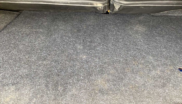 2016 Maruti Wagon R 1.0 VXI AMT, Petrol, Automatic, 21,014 km, Boot Inside