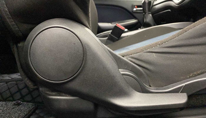 2019 Toyota Glanza G, Petrol, Manual, 55,564 km, Driver Side Adjustment Panel