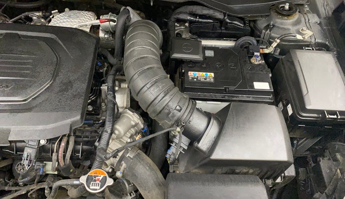 2021 Hyundai VENUE SX 1.5 CRDI, Diesel, Manual, 39,024 km, Engine View - Left