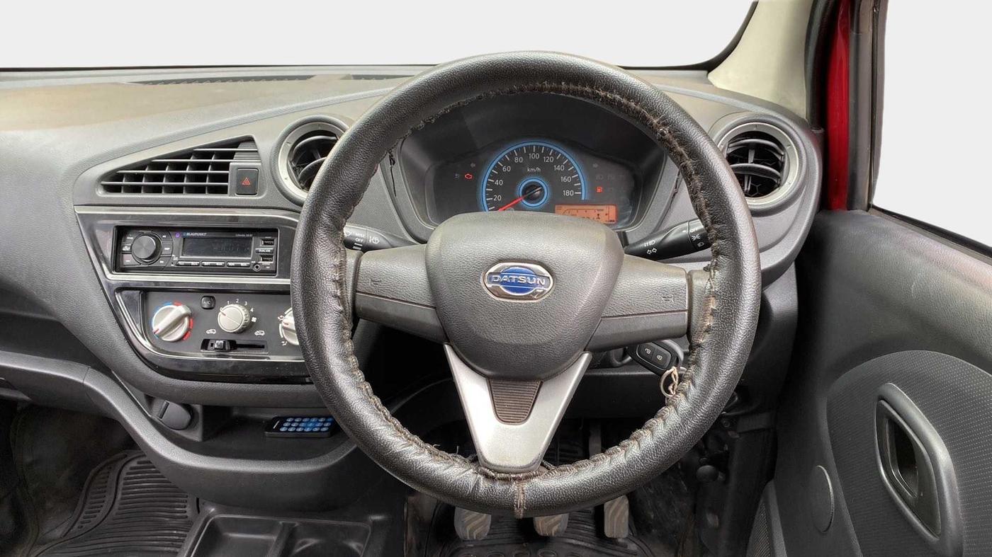2017 Datsun Redi Go T (O), Petrol, Manual, 41,949 km, Steering Wheel Close Up