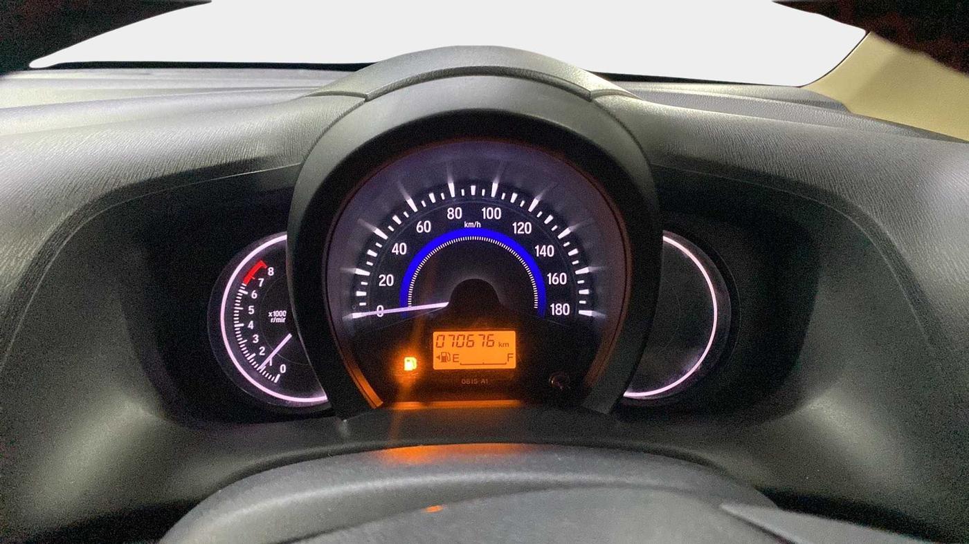 2016 Honda Brio S MT, Petrol, Manual, 70,680 km, Odometer Image