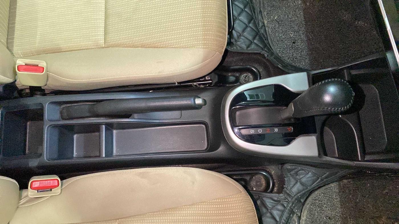 2018 Honda Jazz 1.2L I-VTEC V AT, Petrol, Automatic, 29,442 km, Gear Lever