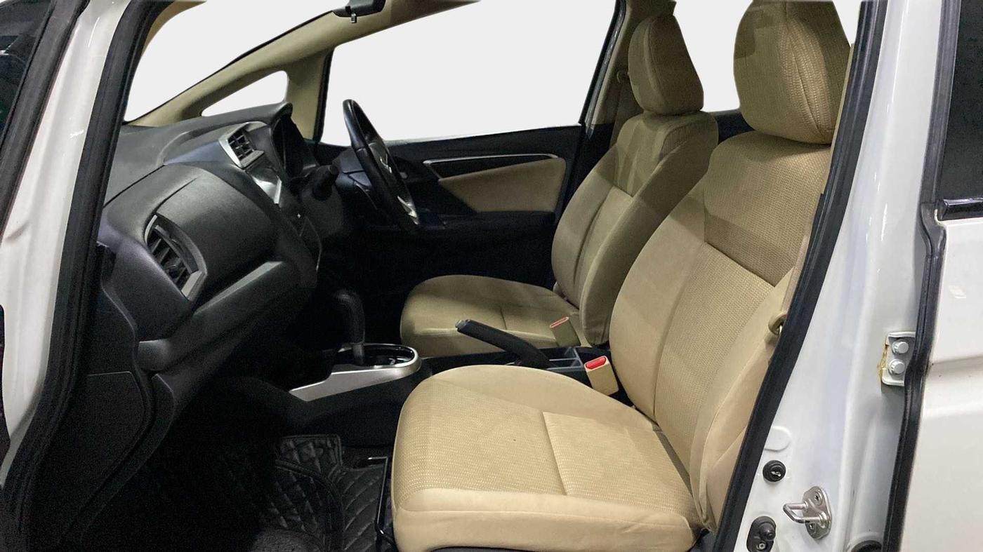 2018 Honda Jazz 1.2L I-VTEC V AT, Petrol, Automatic, 29,442 km, Right Side Front Door Cabin