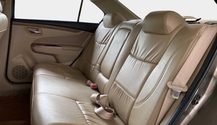 2019 Maruti Ciaz DELTA 1.5 SHVS MT PETROL, Petrol, Manual, 43,437 km, Right Side Rear Door Cabin