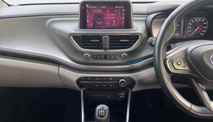 2020 Tata ALTROZ XZ PETROL, Petrol, Manual, 27,273 km, Air Conditioner