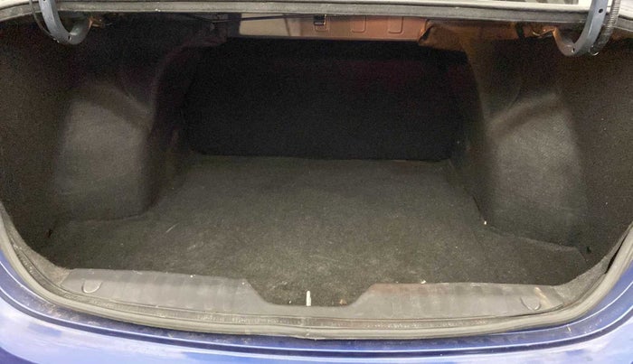 2017 Maruti Ciaz ALPHA 1.4 PETROL, Petrol, Manual, 60,227 km, Boot Inside