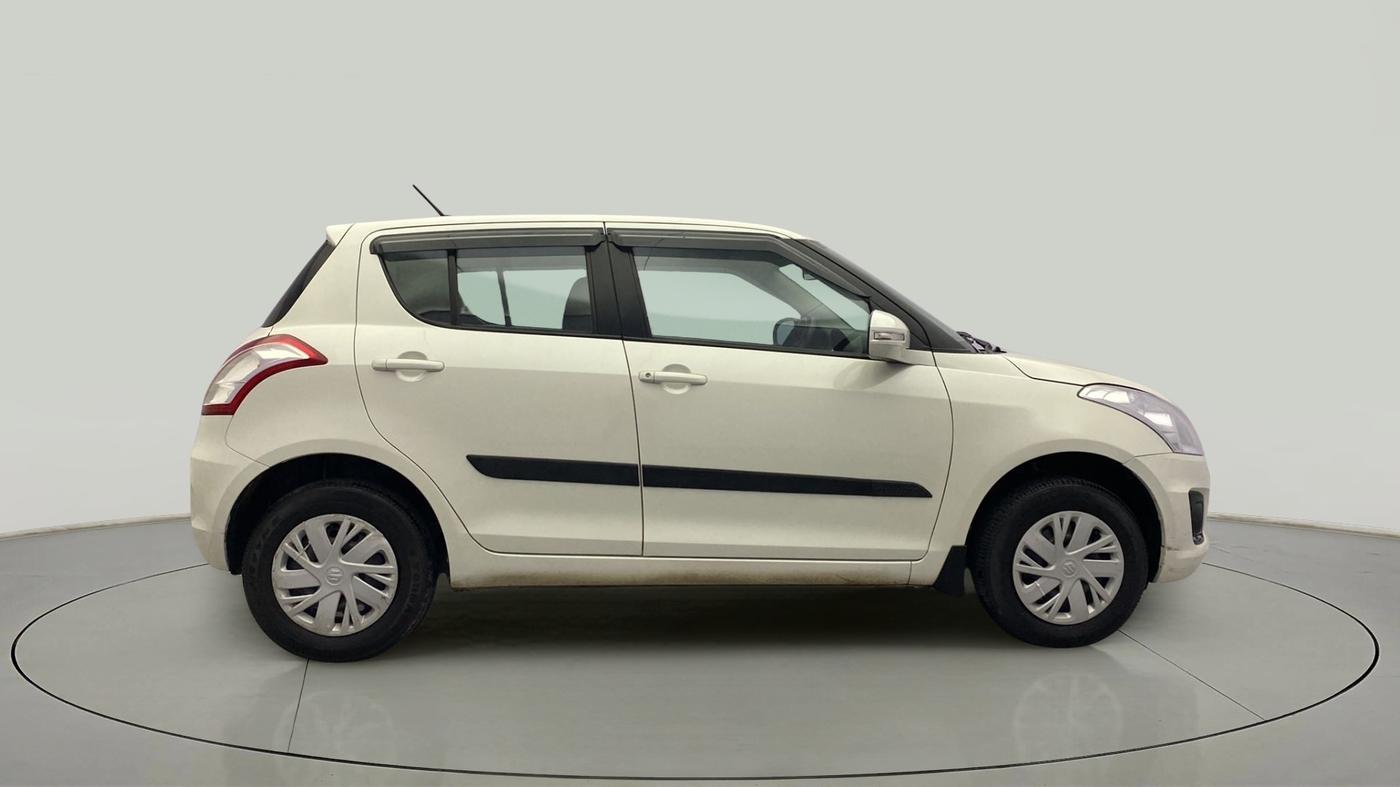 2015 Maruti Swift VXI, Petrol, Manual, 30,969 km, Right Side View