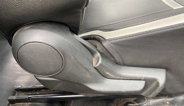 2018 Maruti Baleno DELTA DIESEL 1.3, Diesel, Manual, 65,345 km, Driver Side Adjustment Panel