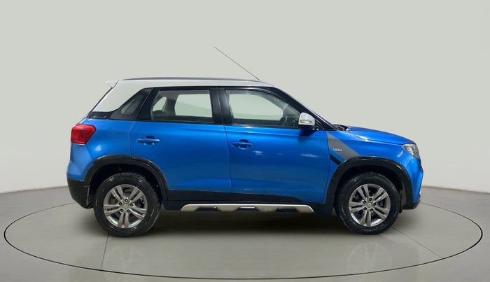 2016 Maruti Vitara Brezza ZDI PLUS DUAL TONE, Diesel, Manual, 72,665 km, Right Side View