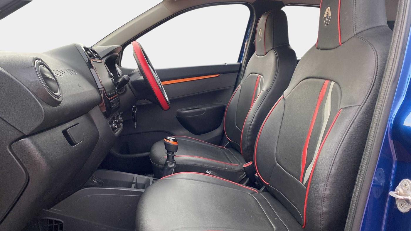 2020 Renault Kwid CLIMBER 1.0 (O), Petrol, Manual, 47,701 km, Right Side Front Door Cabin