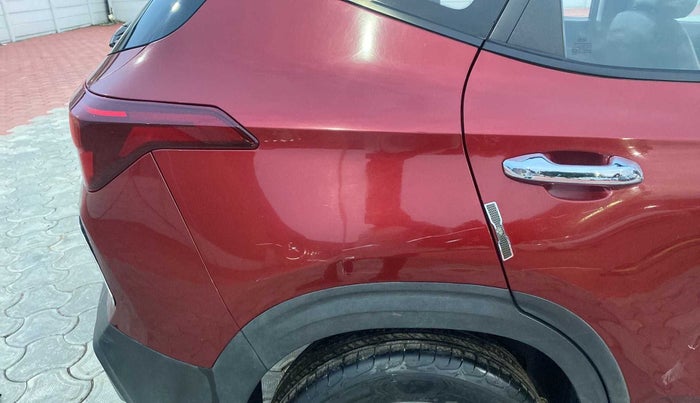 2020 KIA SELTOS HTK PLUS 1.5, Petrol, Manual, 79,188 km, Right quarter panel - Minor scratches